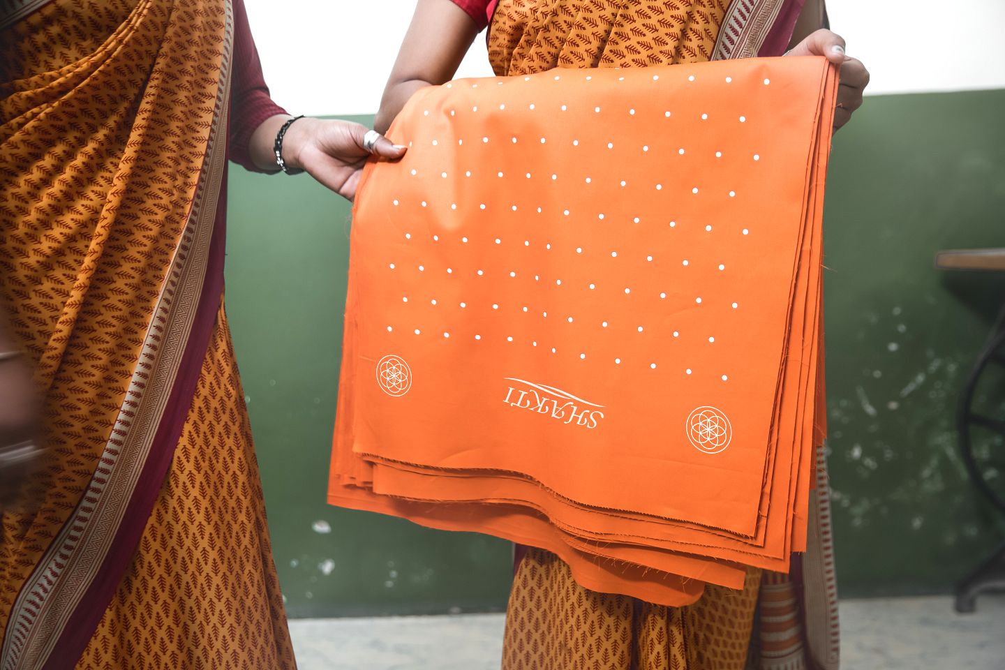 Varanasi__ruhanikaur_India_2019_New_10_0acaa770-cdf1-45aa-9562-7158ba7764a1.jpg
