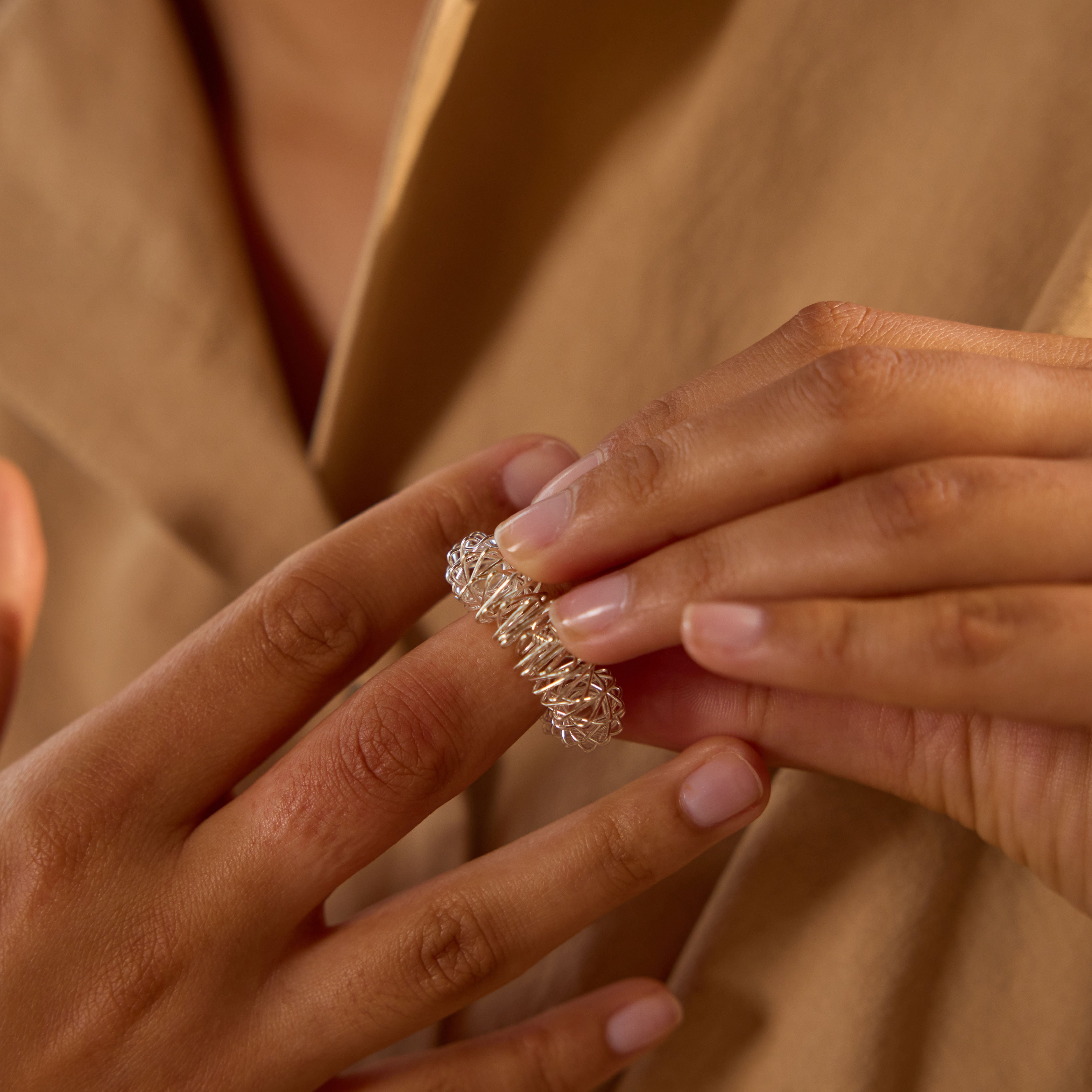 ACUPRESSURE RING